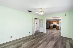 10492 US Hwy 69, Whitewright, TX 75491 - Photo 18