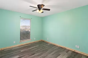 10492 US Hwy 69, Whitewright, TX 75491 - Photo 26