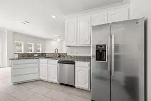 15701 Wyoming Dr, Frisco, TX 75035 - Photo 12