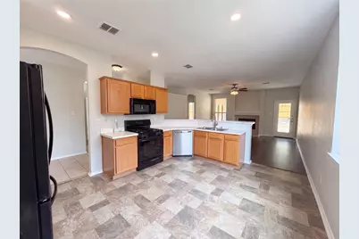 12609 Black Cherry Lane, Fort Worth, TX 76040 - Photo 2