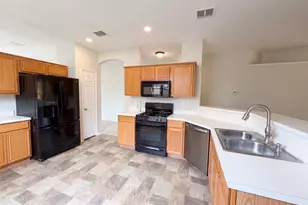 12609 Black Cherry Ln, Fort Worth, TX 76040 - Photo 10