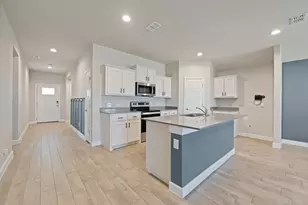 616 Breckenridge Pk Dr, Alvarado, TX 76009 - Photo 4