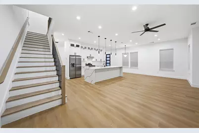 310 E 7th Street, Dallas, TX 75203 - Photo 10