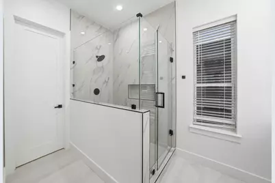 310 E 7th Street, Dallas, TX 75203 - Photo 18