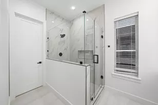 310 E 7th St, Dallas, TX 75203 - Photo 18