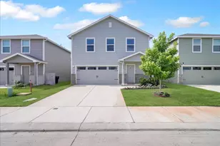 2926 Lorena Jordan Rd, Dallas, TX 75212 - Photo 1