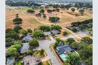 3032 Oak Valley Drive, Bedford, TX 76021 - Photo 4