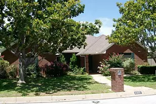 4401 Waycross Dr, Arlington, TX 76016 - Photo 1