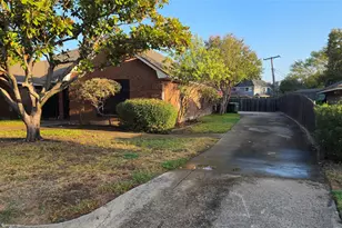 4401 Waycross Dr, Arlington, TX 76016 - Photo 16