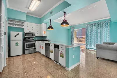 3225 Turtle Creek Boulevard #212, Dallas, TX 75219 - Photo 2