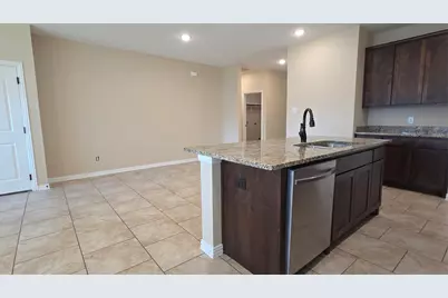 4007 Wellington Street, Greenville, TX 75401 - Photo 6