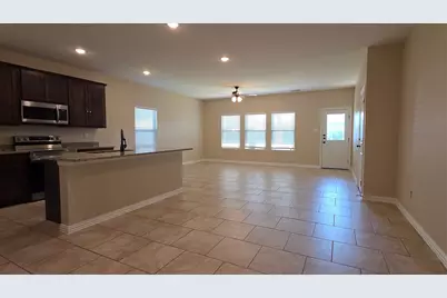 4007 Wellington Street, Greenville, TX 75401 - Photo 2