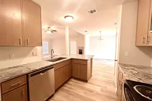 415 Rifleman Trail, Arlington, TX 76002 - Photo 8