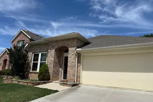 1909 Augustus Dr, Fort Worth, TX 76120 - Photo 2