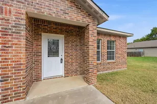 1508 King St, Greenville, TX 75401 - Photo 4