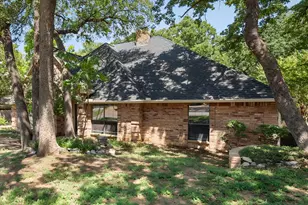 3803 Marine Ct, Arlington, TX 76016 - Photo 36
