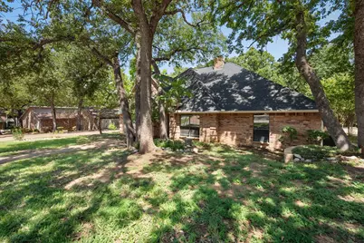 3803 Marine Court, Arlington, TX 76016 - Photo 4