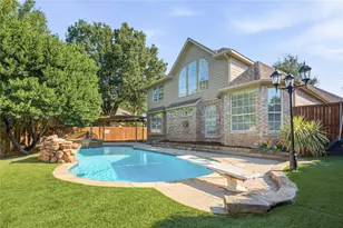 708 Autumn Ridge Dr, McKinney, TX 75072 - Photo 2