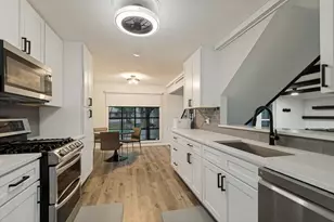 1801 Green Oaks Dr, Irving, TX 75061 - Photo 8