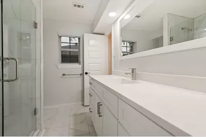 1801 Green Oaks Drive, Irving, TX 75061 - Photo 18
