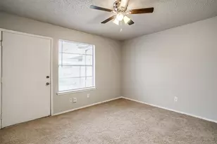 2521 Indigo Ln, Arlington, TX 76015 - Photo 14
