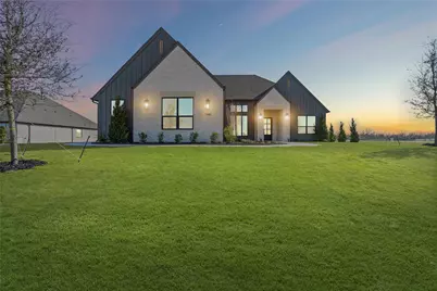 1100 Beginnings Drive, Granbury, TX 76049 - Photo 1