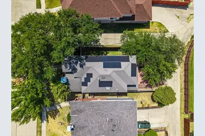 2203 Meadowstone Drive, Carrollton, TX 75006 - Photo 4