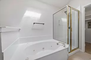 2203 Meadowstone Dr, Carrollton, TX 75006 - Photo 26