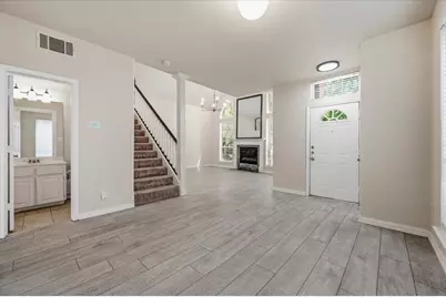 2203 Meadowstone Drive, Carrollton, TX 75006 - Photo 8