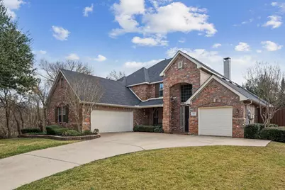 6328 Creek Bluff Court, Sachse, TX 75048 - Photo 4