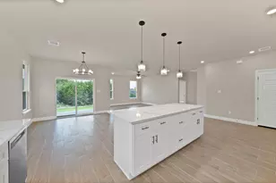 2210 San Saba Ct, Granbury, TX 76048 - Photo 12