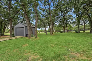 237 Cayuga Trail, Lake Kiowa, TX 76240 - Photo 32