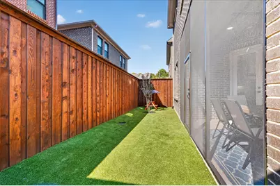7105 Granada Place, Dallas, TX 75223 - Photo 32