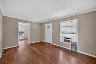 3933 Winfield Ave, Fort Worth, TX 76109 - Photo 2