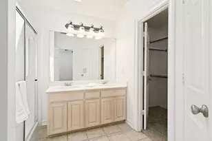 513 Creek Ct, Lewisville, TX 75067 - Photo 8