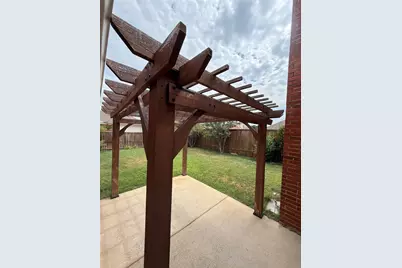 3860 Gillespie Drive, Carrollton, TX 75010 - Photo 2