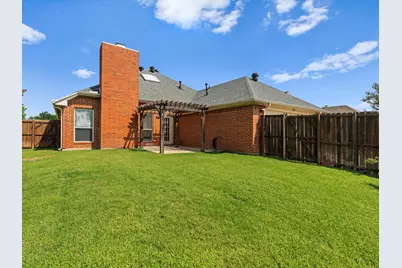 3860 Gillespie Drive, Carrollton, TX 75010 - Photo 28