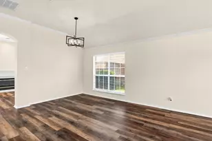 3860 Gillespie Dr, Carrollton, TX 75010 - Photo 8