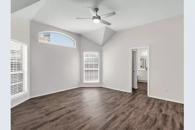3860 Gillespie Drive, Carrollton, TX 75010 - Photo 16