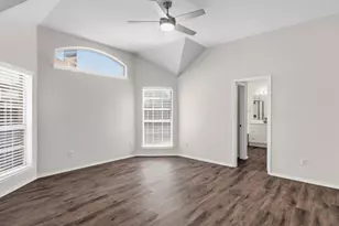 3860 Gillespie Dr, Carrollton, TX 75010 - Photo 16