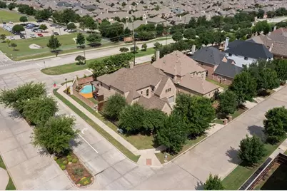 10769 Kingsford Lane, Frisco, TX 75035 - Photo 2