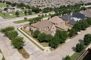 10769 Kingsford Ln, Frisco, TX 75035 - Photo 2
