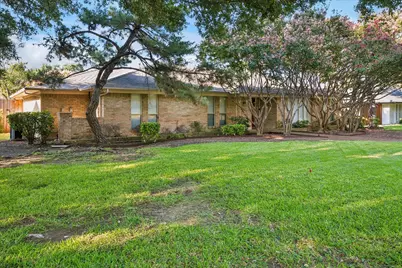 4108 Myerwood Lane, Dallas, TX 75244 - Photo 2