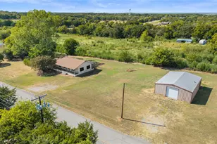 1901 E Texas St, Denison, TX 75021 - Photo 22