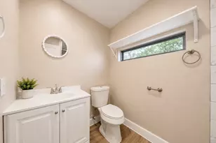1005 Winnie St, Fort Worth, TX 76112 - Photo 8