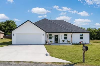 209 Lanai Drive, Runaway Bay, TX 76426 - Photo 6