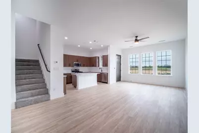3453 Sanjeev Drive, Irving, TX 75060 - Photo 4