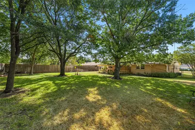 721 Pawnee Trail, Hewitt, TX 76643 - Photo 24
