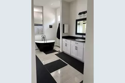 703 E Oates Road, Garland, TX 75043 - Photo 14