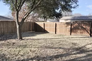 229 Lancelot Dr, Weatherford, TX 76086 - Photo 6